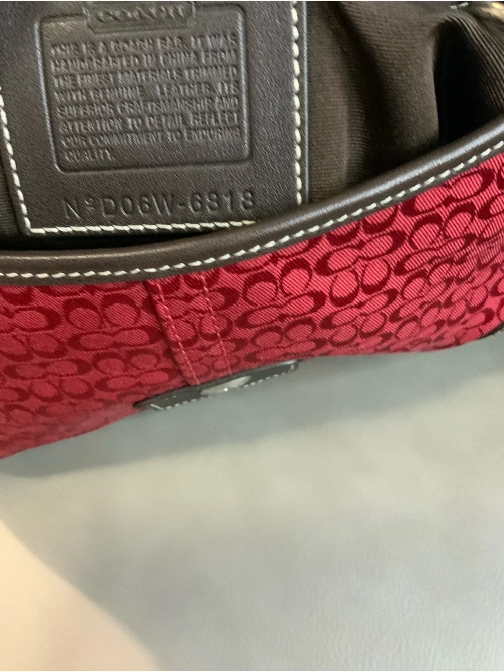Vintage Coach Red Signature C Jacquard Soho Small Flap Shoulder Bag